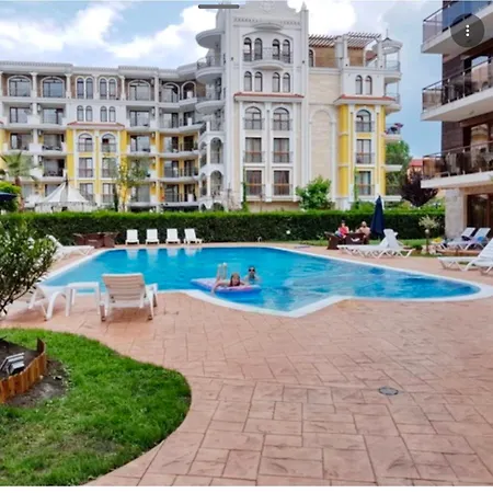 102 Magnolia Gardens Sunny شقة *