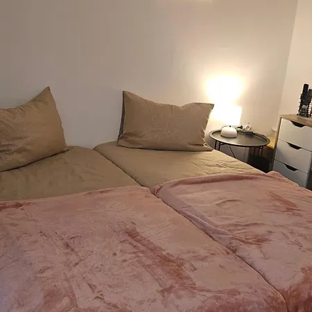 102 Magnolia Gardens Sunny ساني بيتش